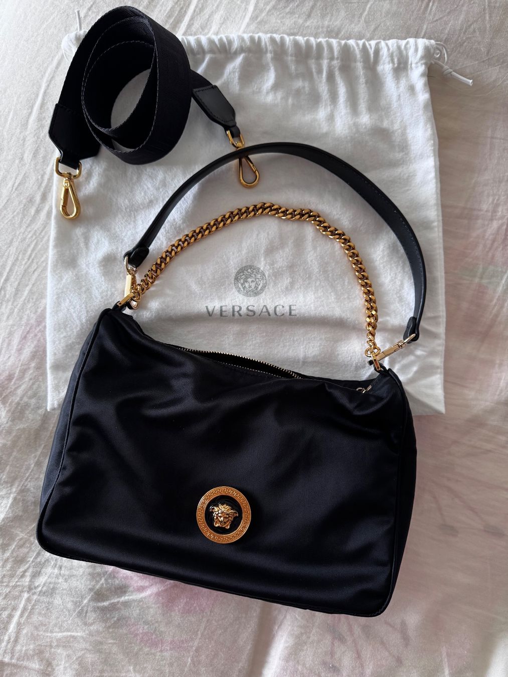 Versace Taschen für Damen: Versace Tasche – Neu (gemäss Beschreibung) aus Schmerikon von Adrianka55