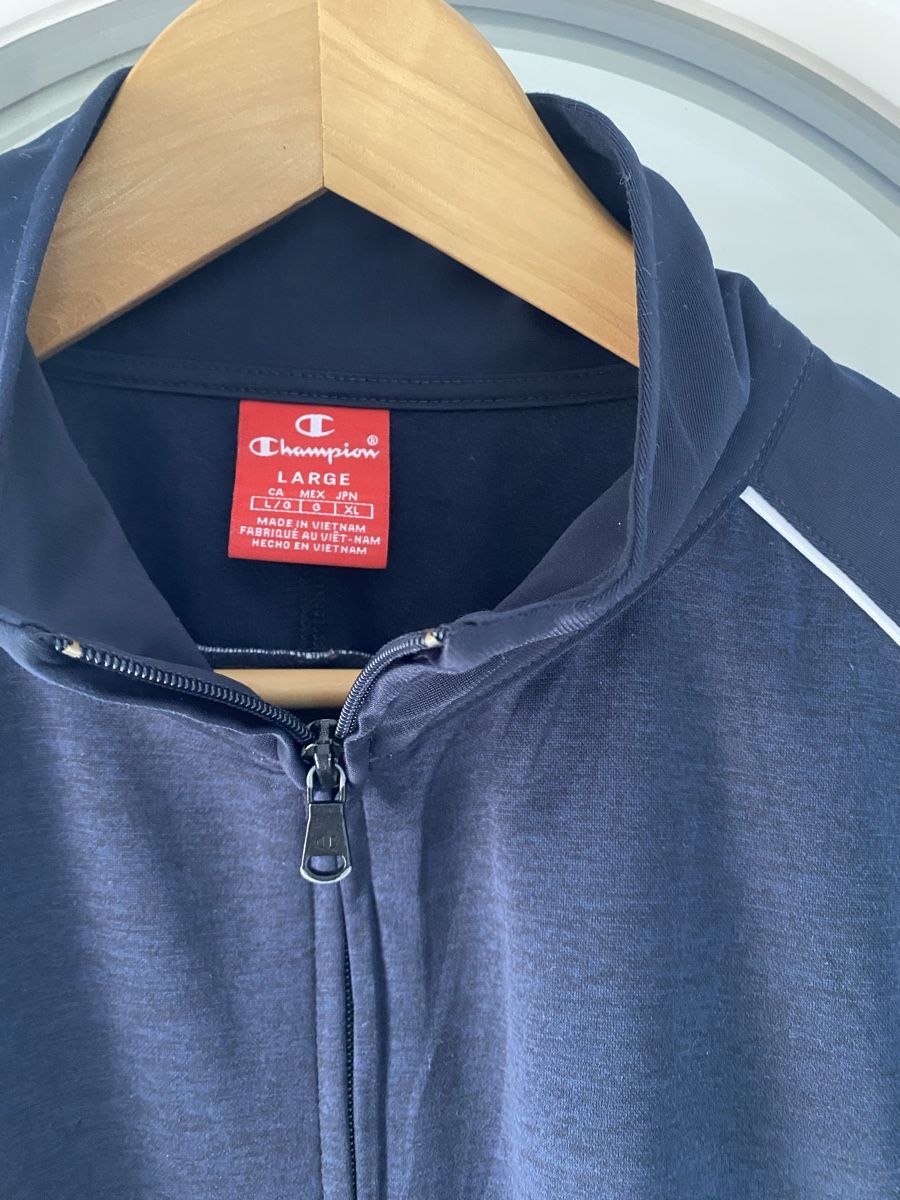 Champion Jacken: Champion Sweatjacke, Grösse L – Gebraucht aus Bern von gian1898 2