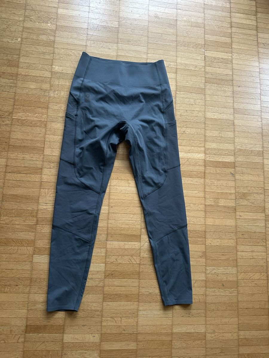 Leggings: ON running tights leggings – Gebraucht aus Zug von abe_6llp 1