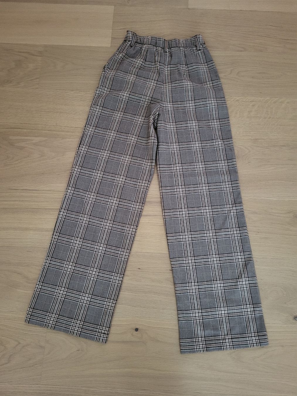 H&M Lotti & Set di vestiti: Hosen Set Mädchen – Usato da Wittenbach venduto da pambob 2