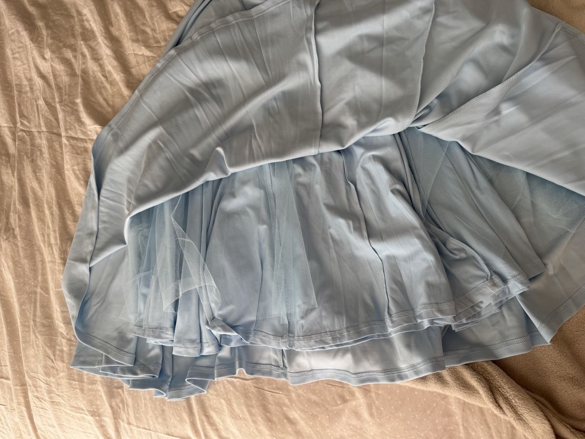 Kleider: Babyboo Kleid hellblau – Neu und originalverpackt aus Bern von mon_8vyc 3