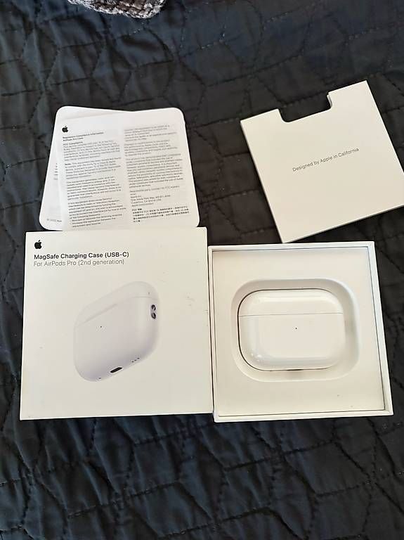 Cuffie: Boîtier de charge AirPods Pro 2 – Nuovo e nell'imballaggio originale da Bex venduto da lal_9kfv