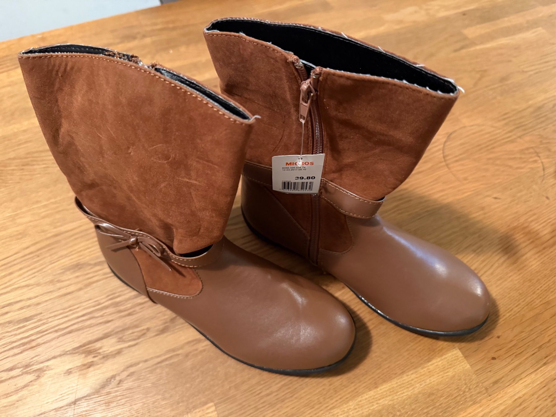 Scarpe per ragazze: Neue braune Mädchen Stiefel, Grösse 34 – Nuovo e nell'imballaggio originale da Bettlach venduto da Tradenet100 1