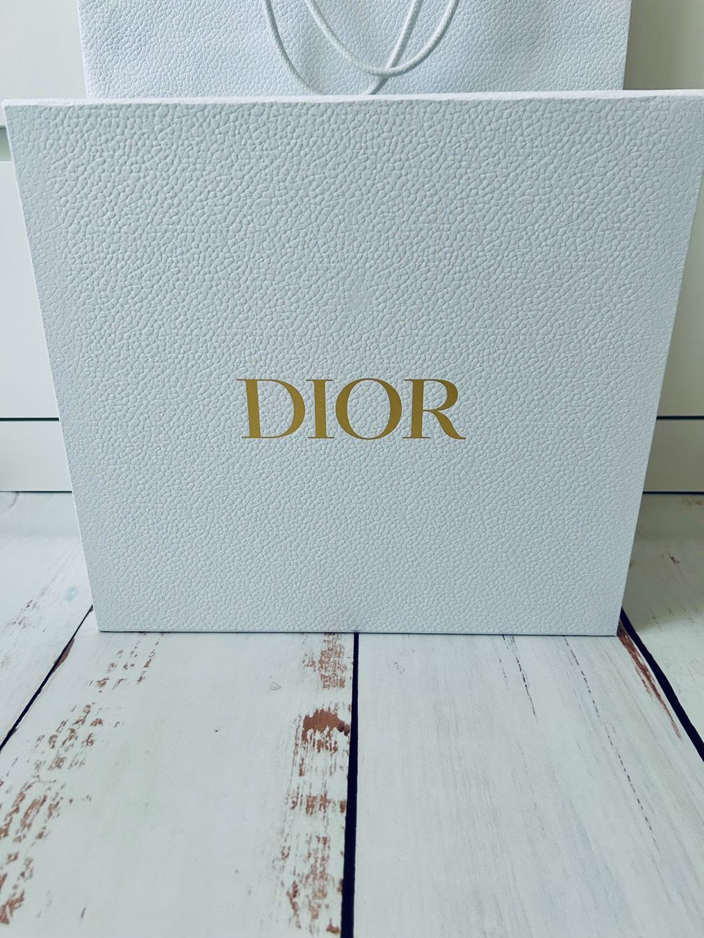 Dior Altro per la casa: Box Dior + Paper bag matt leather immitation – Usato da Zürich venduto da Ferienan 2