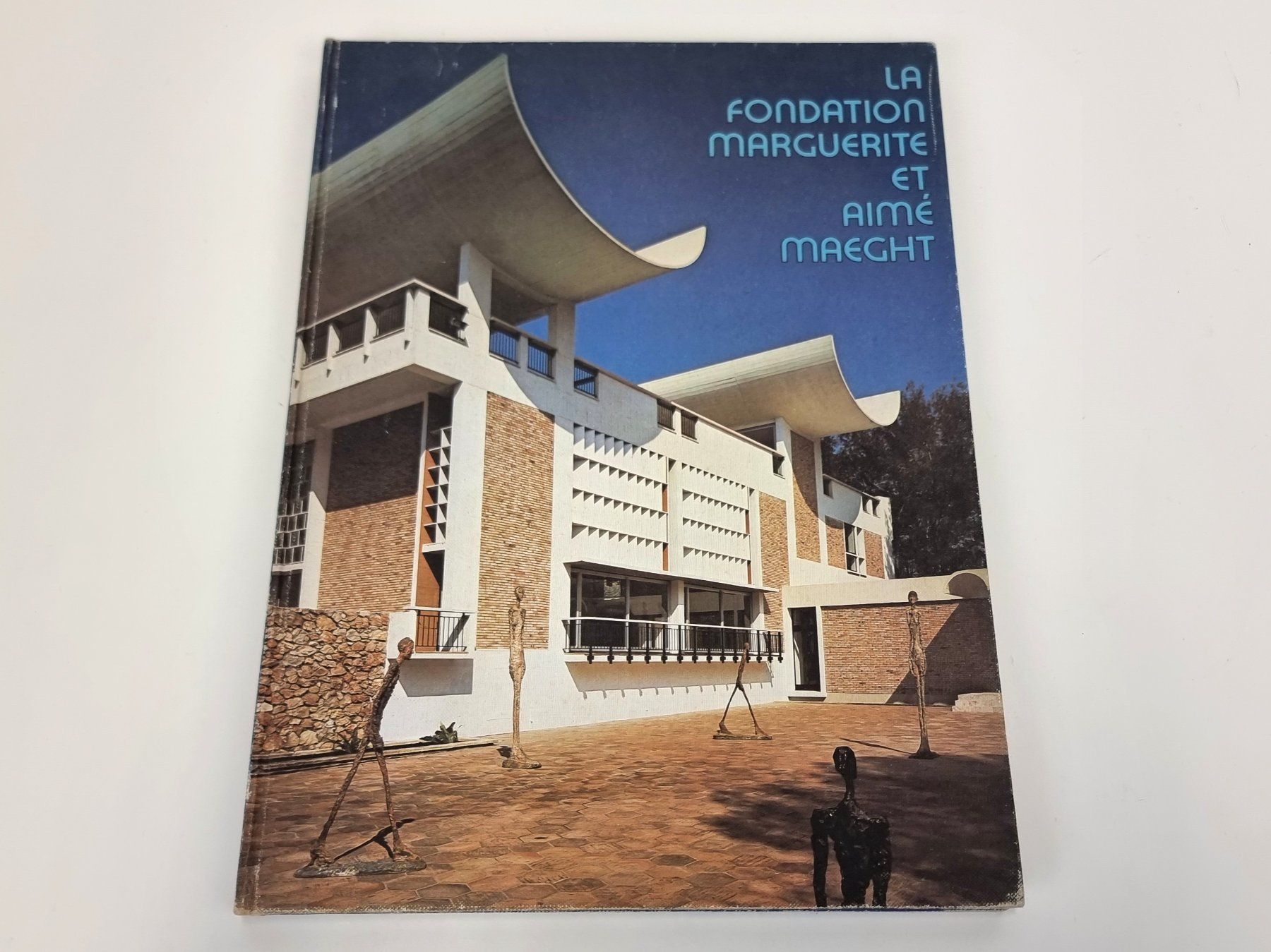 Bücher: Kunstbuch – Gebraucht aus Urtenen-Schönbühl von Restwert_Schoenbuehl