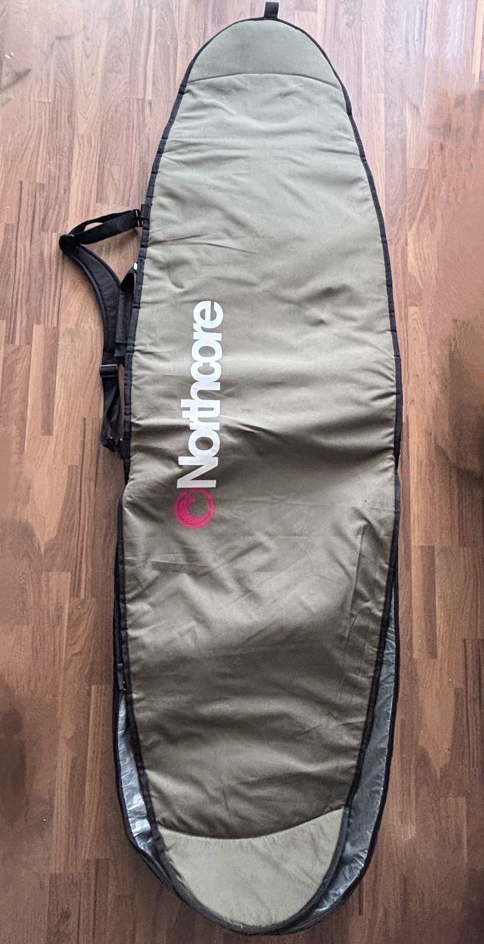 Planches de surf: Surfboard Cooling Travelbag – D'occasion à Reiden par laliviia