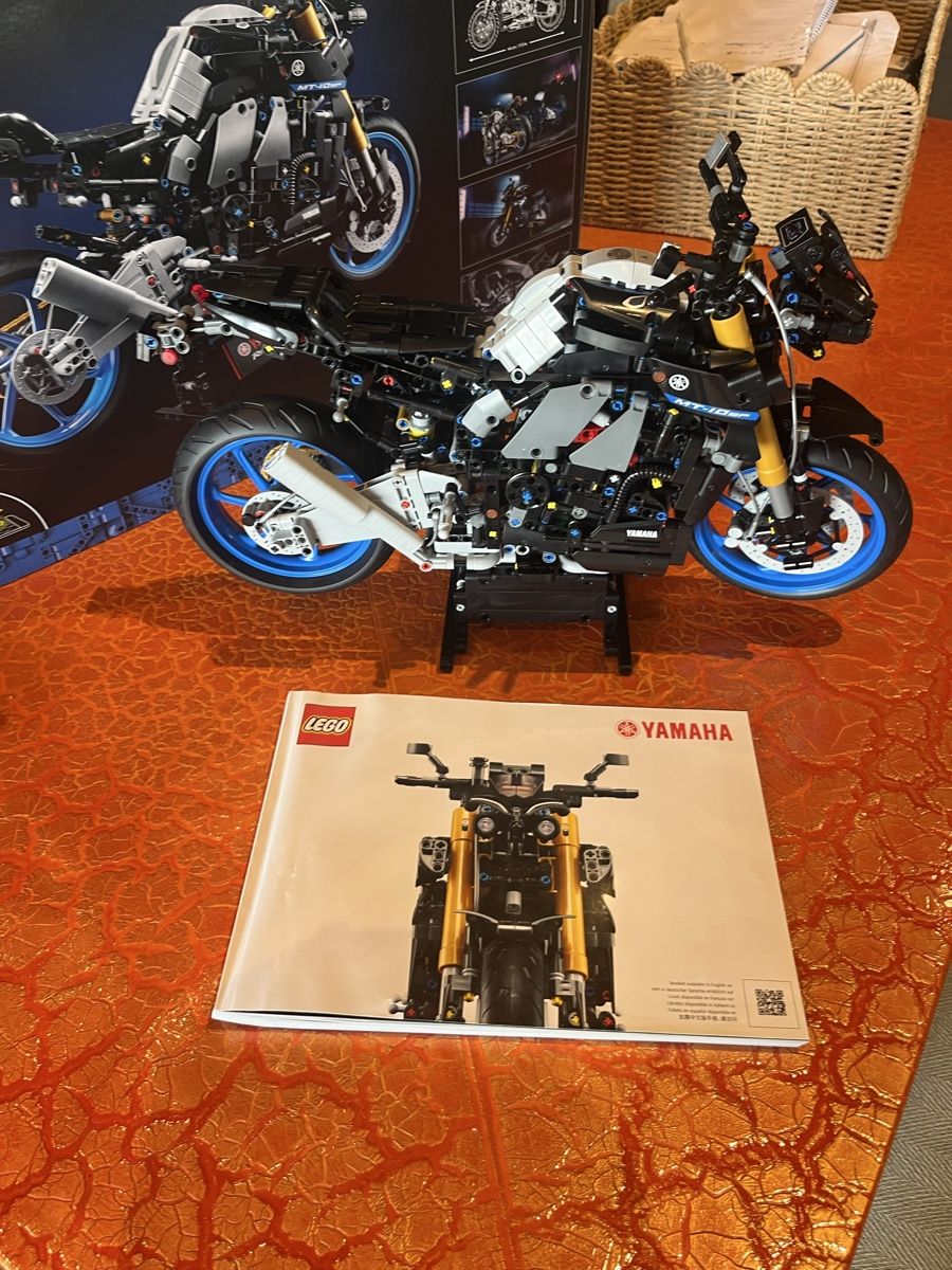 Lego Kit di costruzioni: Lego Yamaha MT-10sp – Usato da Saanen venduto da SoniaMichaela 1