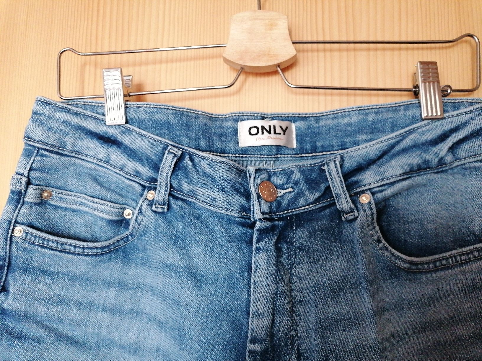 Only Jeans: ONLY Jeans  – Nuovo (secondo la descrizione) da Leuk-Stadt venduto da See_Lin 1