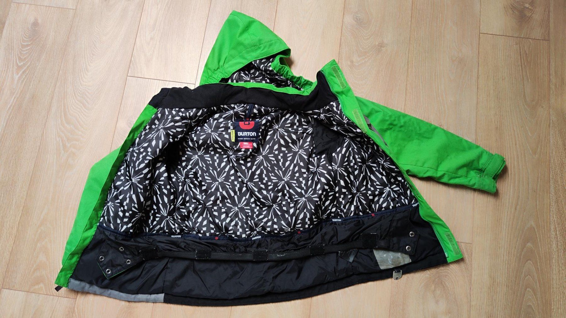 Burton Giacche & Cappotti: Kinder Ski- Snowboardjacke von Burton – Usato da Oberneunforn venduto da saloeff 3