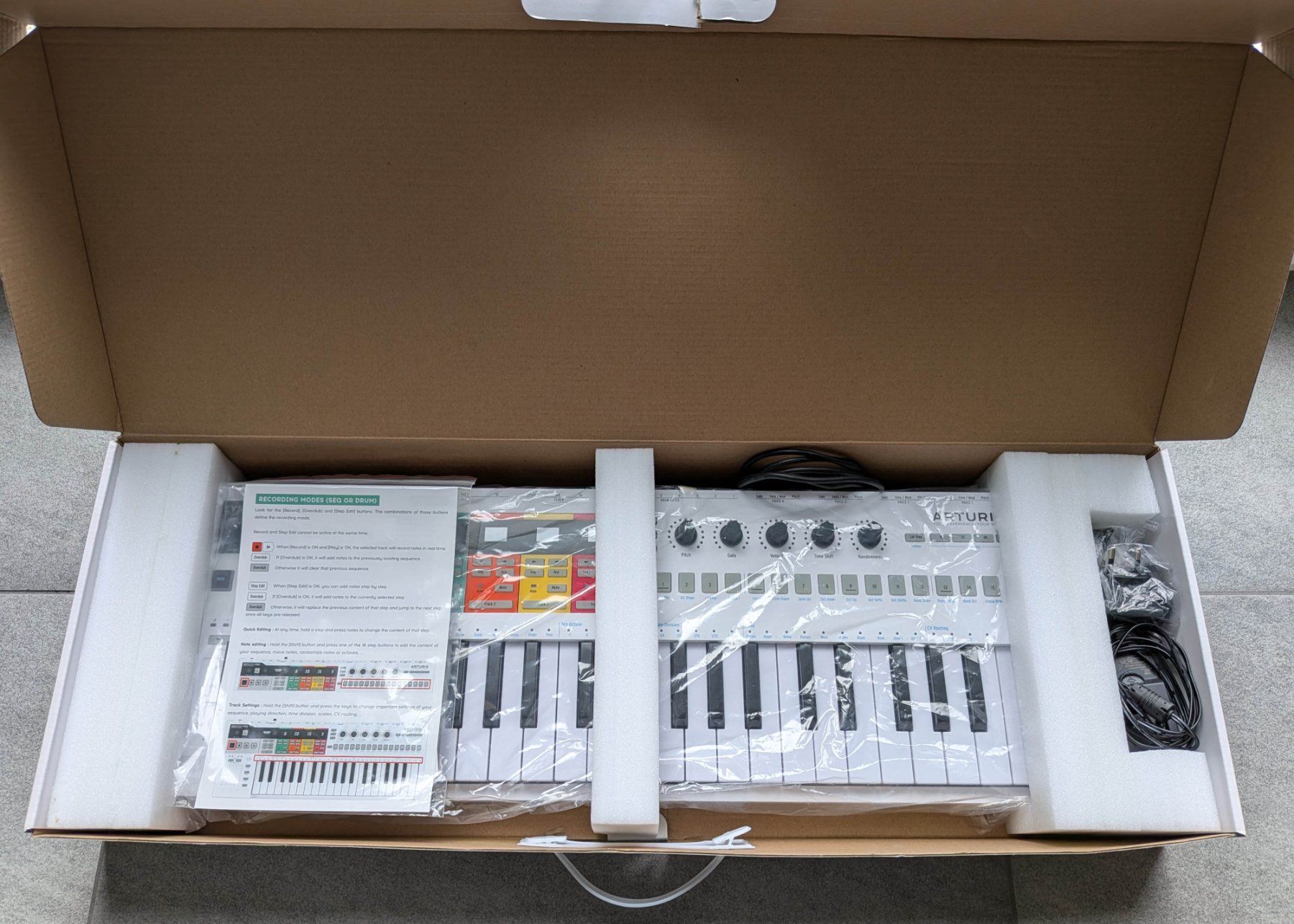 Arturia Strumenti musicali: Arturia KeyStep Pro Ctrl Keyboard/Sequencer, OVP, Neuwertig – Usato da Pfäffikon ZH venduto da gr2.zo 6