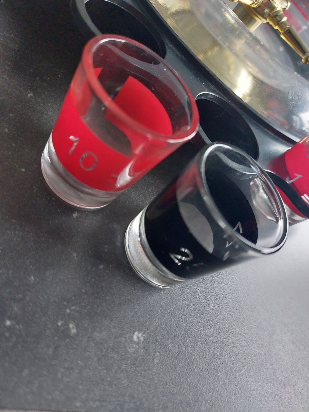 Giochi: Shotglas Roulette – Nuovo (secondo la descrizione) da Siebnen venduto da LastChanc2 2