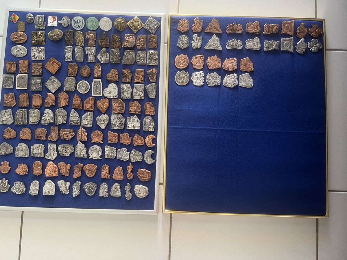 Krienser Plaketten & Abzeichen: Fasnachts - Plaketten / Sammlung Kriens – Gebraucht aus Kriens von Renggi70