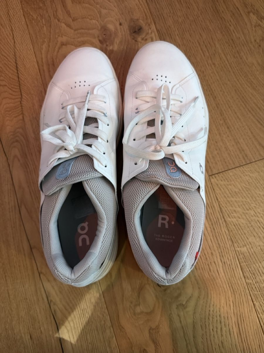 On Chaussures hommes: On Roger Shoes - Size 46 – D'occasion à Zürich par bremetobias