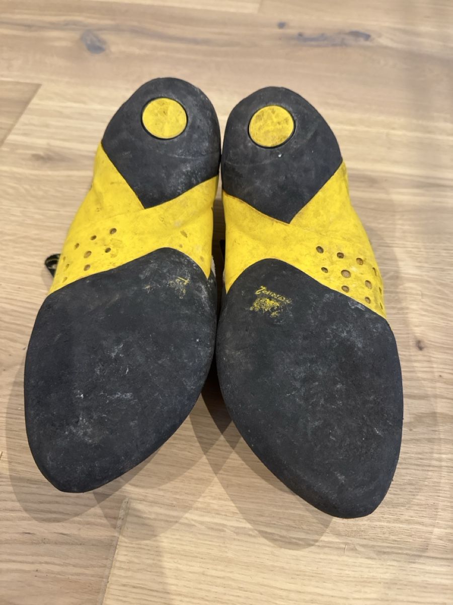 Herrenschuhe: La Sportiva - solution 41,5 – Gebraucht aus Court von jlu_7rn6 1