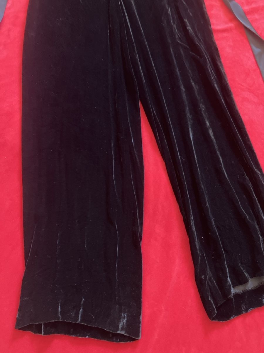 Jumpsuits: DVF Samt Jumpsuit schwarz Grösse 6 – Gebraucht aus Muralto von jac_hkz5 6