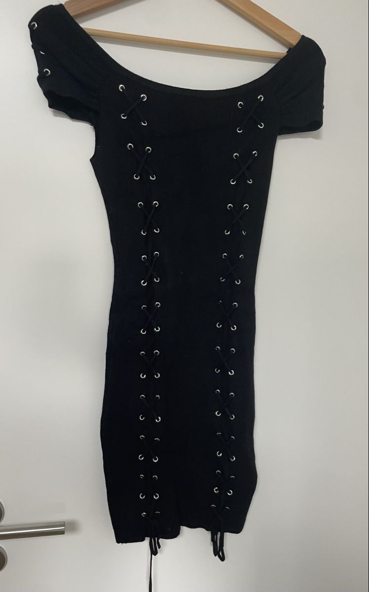 Guess Vestiti: Strickkleid von Guess – Usato da Oberrieden venduto da MajaK02