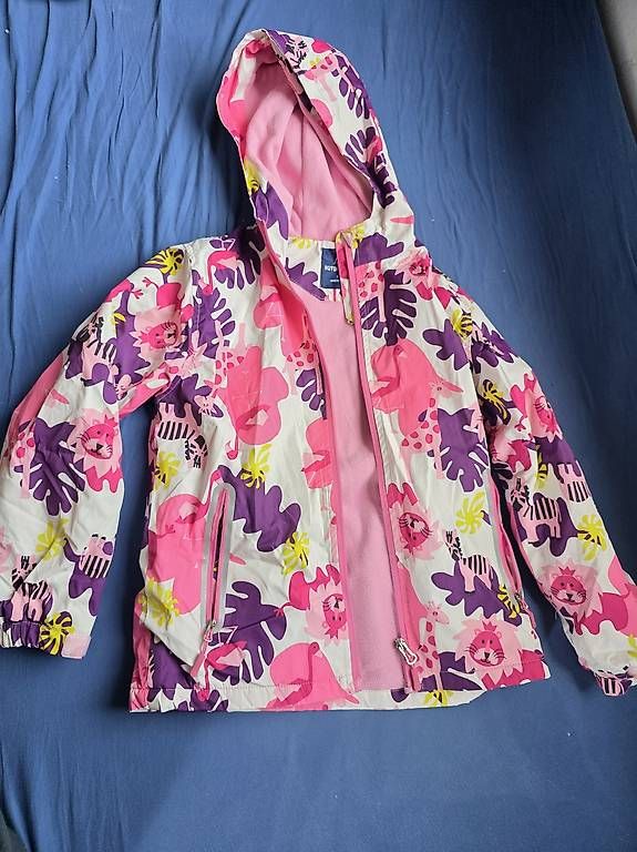 Giacche & Cappotti: Gefütterte Regenjacke Mädchen, Grösse L – Usato da Tägerwilen venduto da pre_tpc6 2