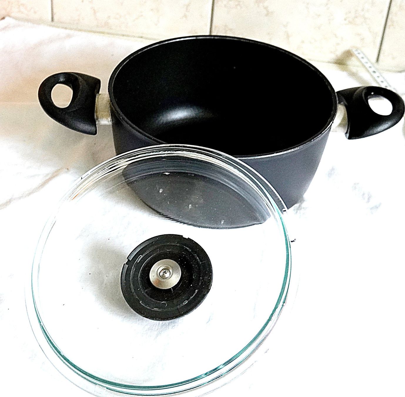 Casseroles: Kochtopf Pfanne 2 Liter – D'occasion à Baar par 2cvbaar 4