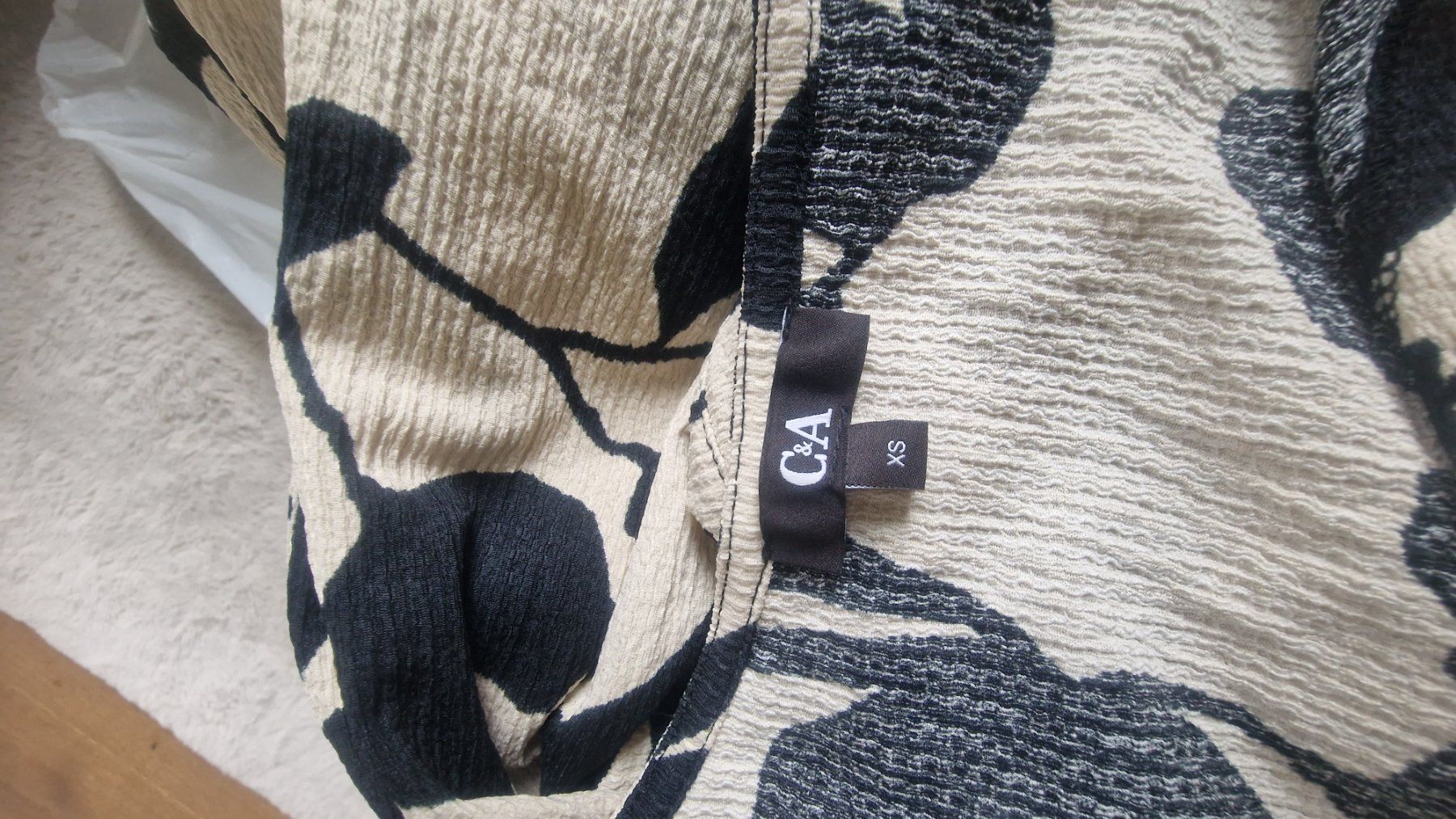 Kleider: Sommerliches kleid C&A Grösse M – Neu (gemäss Beschreibung) aus Wald ZH von Cjp 4