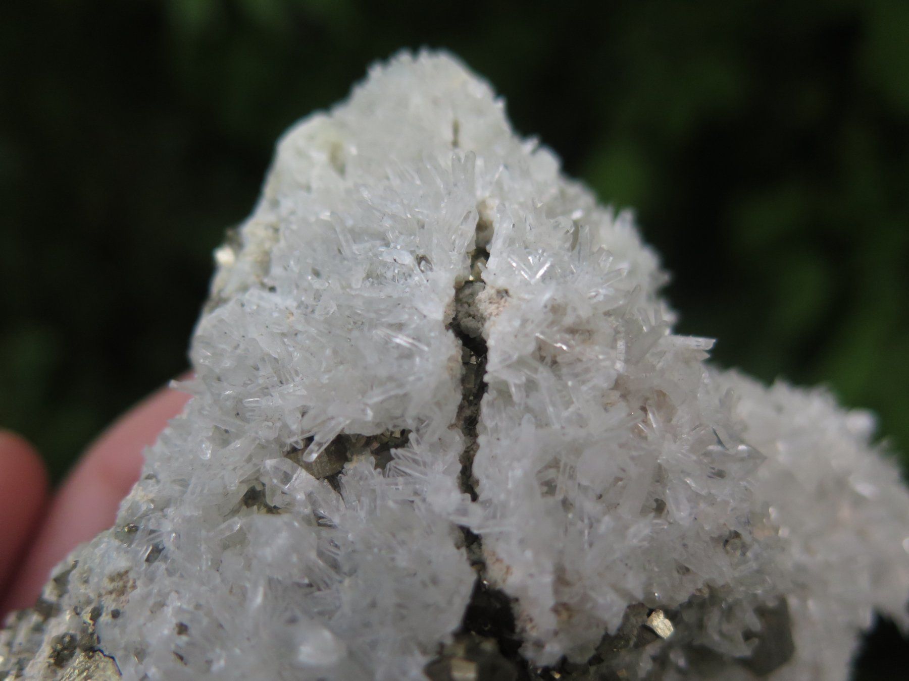 Mineralien & Heilsteine: Nadelquarz mit Pyrit ca. 392 gr. – Gebraucht aus Schaffhausen von Yamakana51L8736OQ8 3