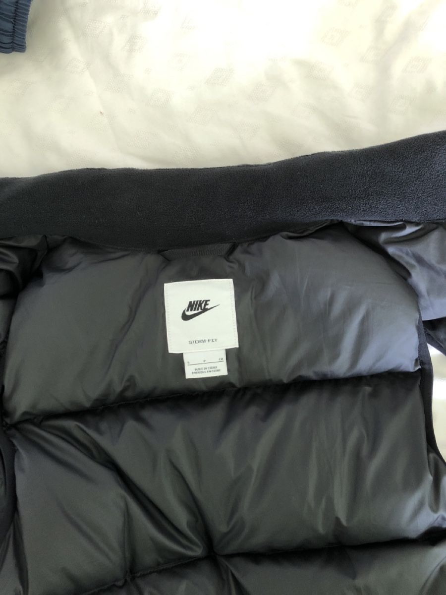 Nike Gilet & Giacche senza maniche: DOWN NIKE Weste Gr. 36 – Usato da Schaffhausen venduto da Fixier 7