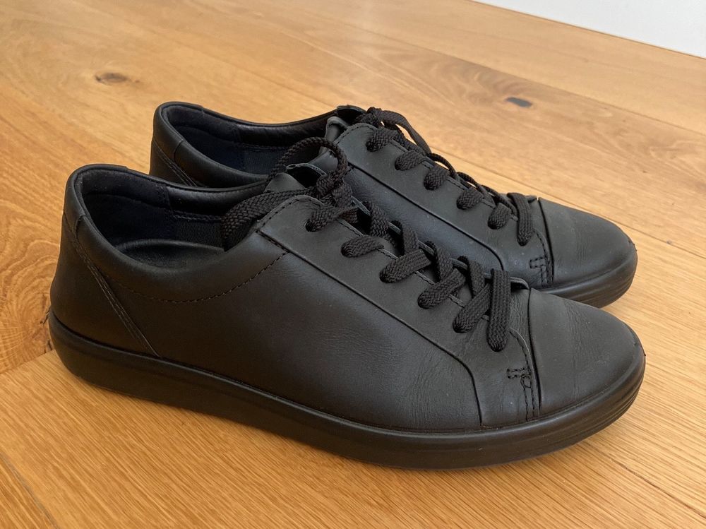 ecco black sneakers womens