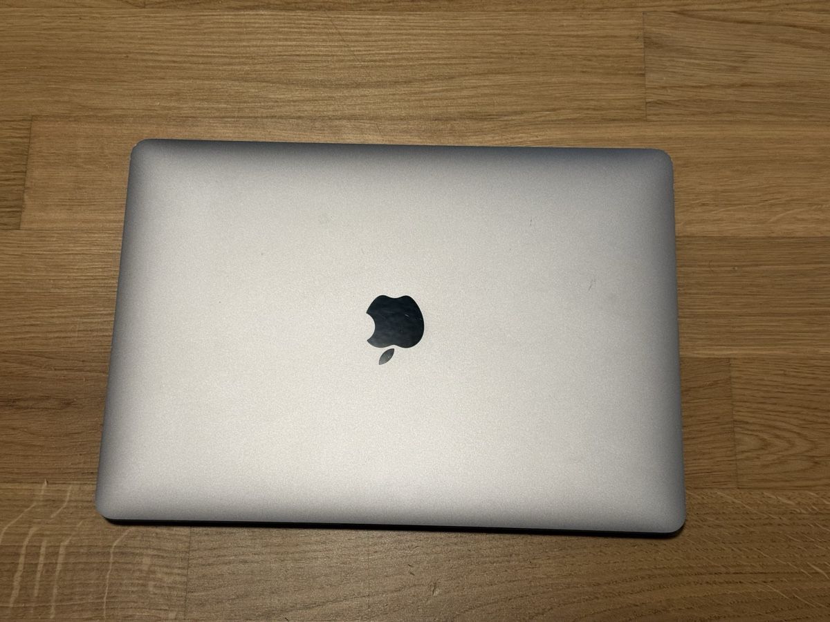 Apple Notebook: Macbook Pro 13 Zoll Intel Core i5 2016 – Usato da Buchs SG venduto da JohnsonRay 3