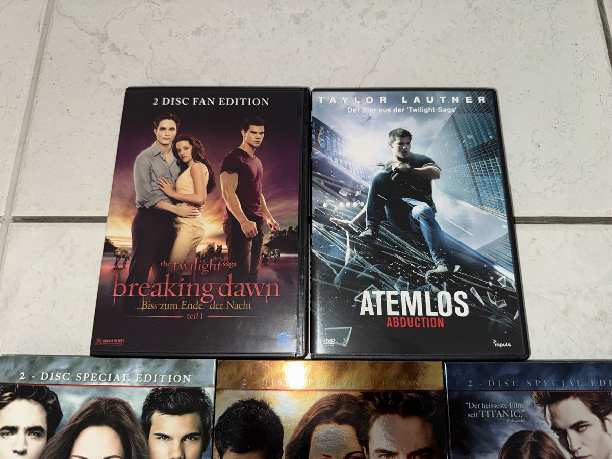 Tutti i DVDs: 5 DVDs der Twilight Saga und Schauspieler – Usato da Gossau ZH venduto da Shaolin 1
