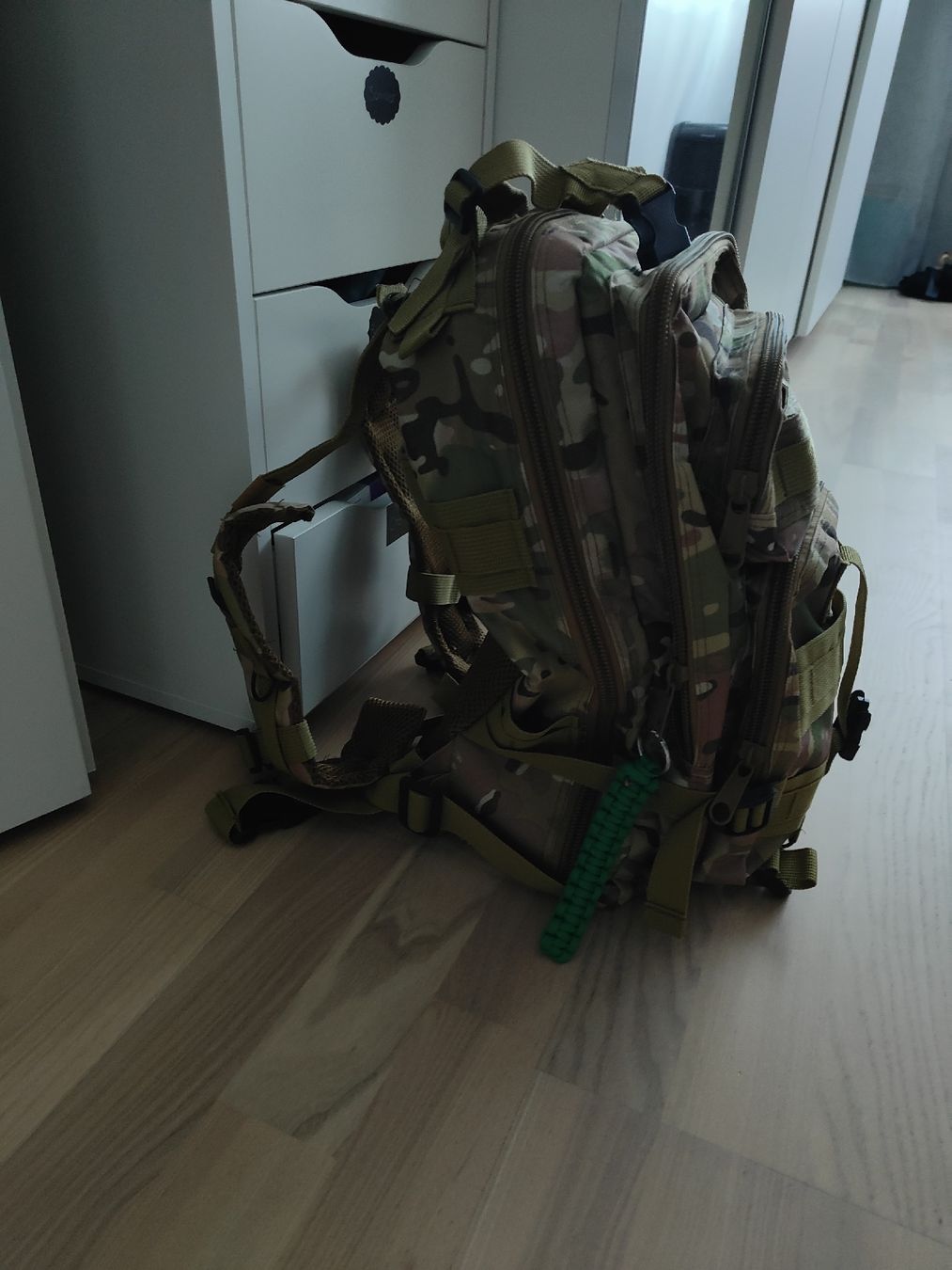 Zaini: Rucksack Tarnfarbe Militär – Nuovo (secondo la descrizione) da Emmen venduto da Mocck 2