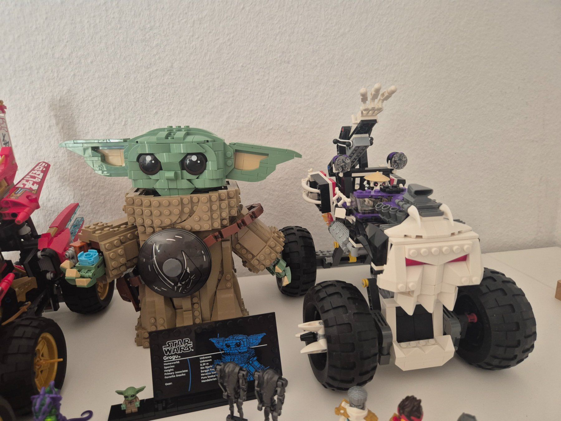 Lego Statuette: Lego Ninjago/ Star wars Sammlung – Usato da Neuenhof venduto da Alex5432. 2