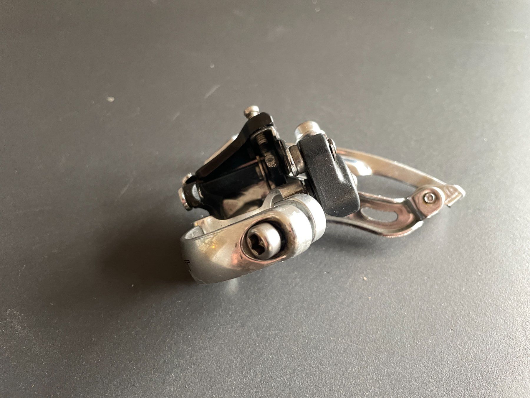 Pezzi di ricambio: Deore XT FD-M739 31.8mm umwerfer – Usato da Zürich venduto da kyso 2