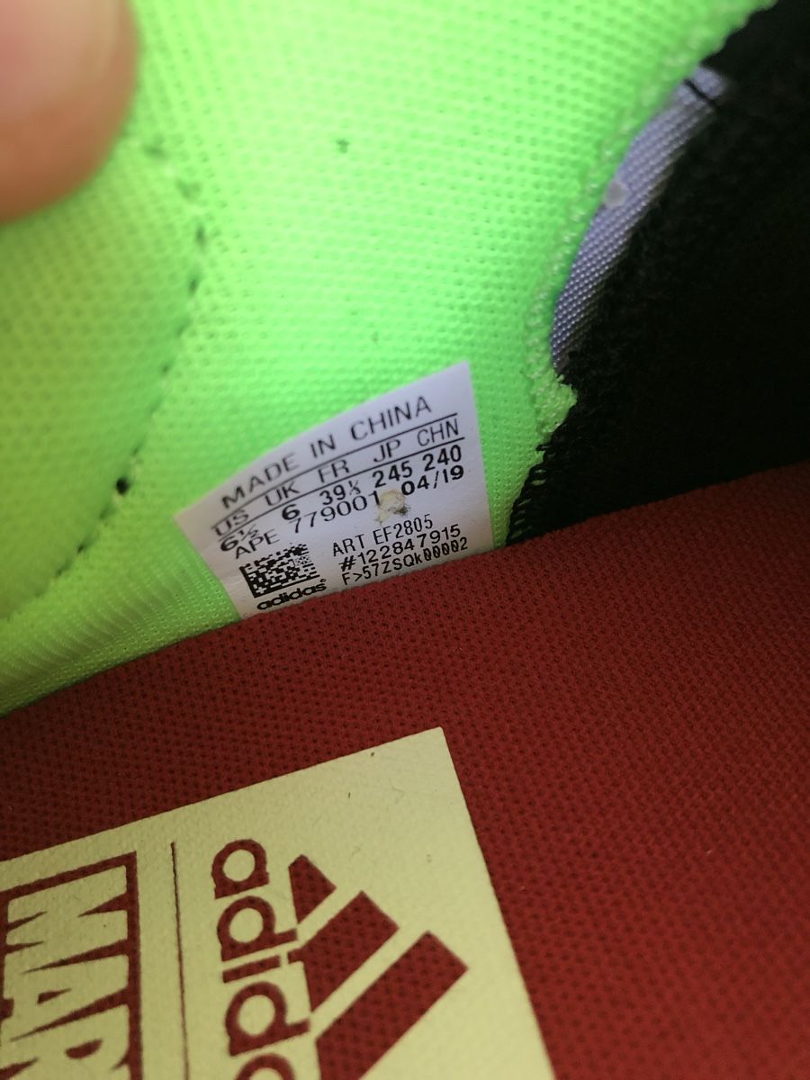 Adidas Scarpe da uomo: Adidas Basketball Schuhe LeBron Marvel 39 – Usato da Basel venduto da Kalleskaviar 5
