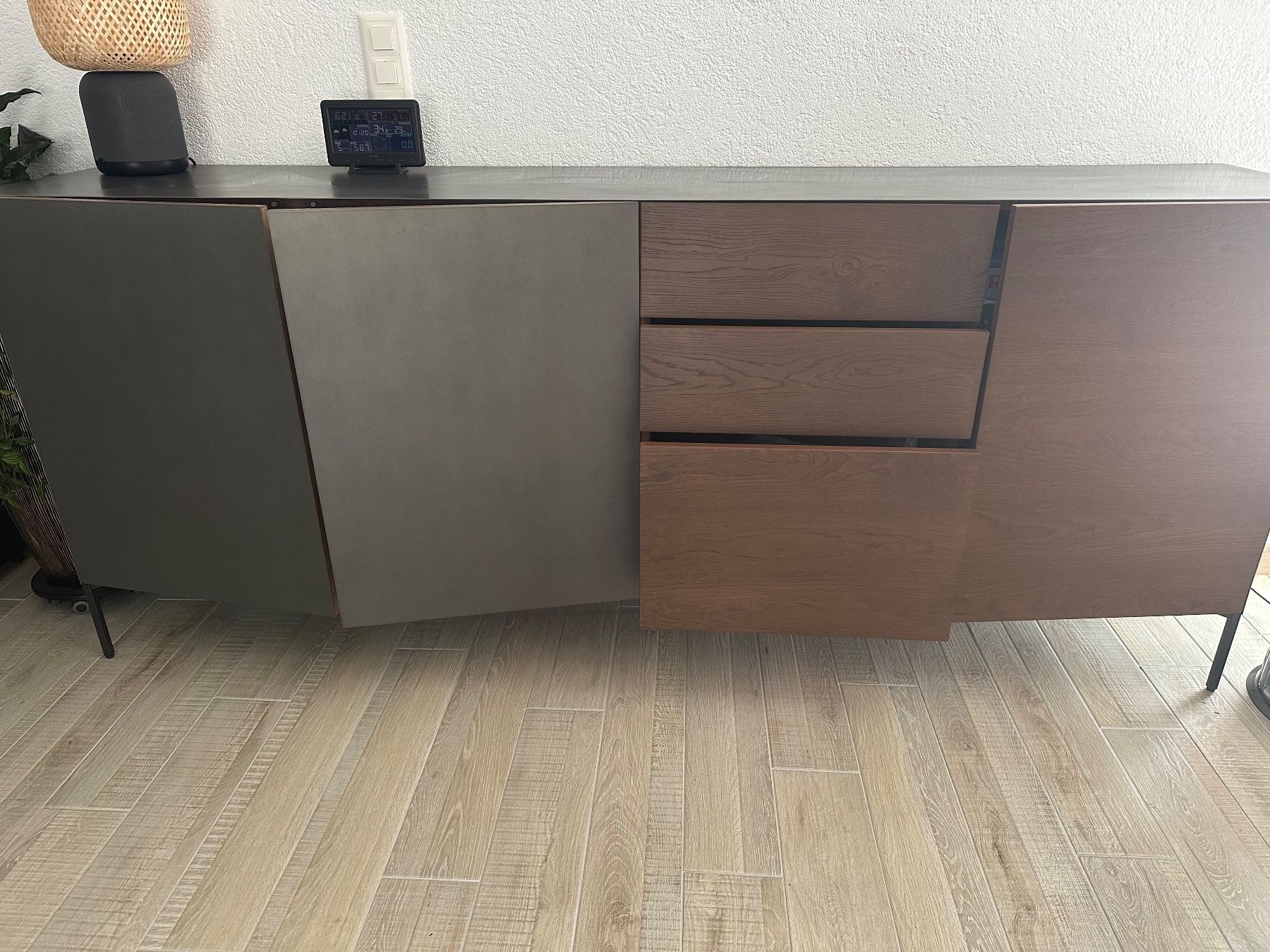 Pfister Set de table et chaises: Table et sideboard – D'occasion à Gampelen par Gflocon 3