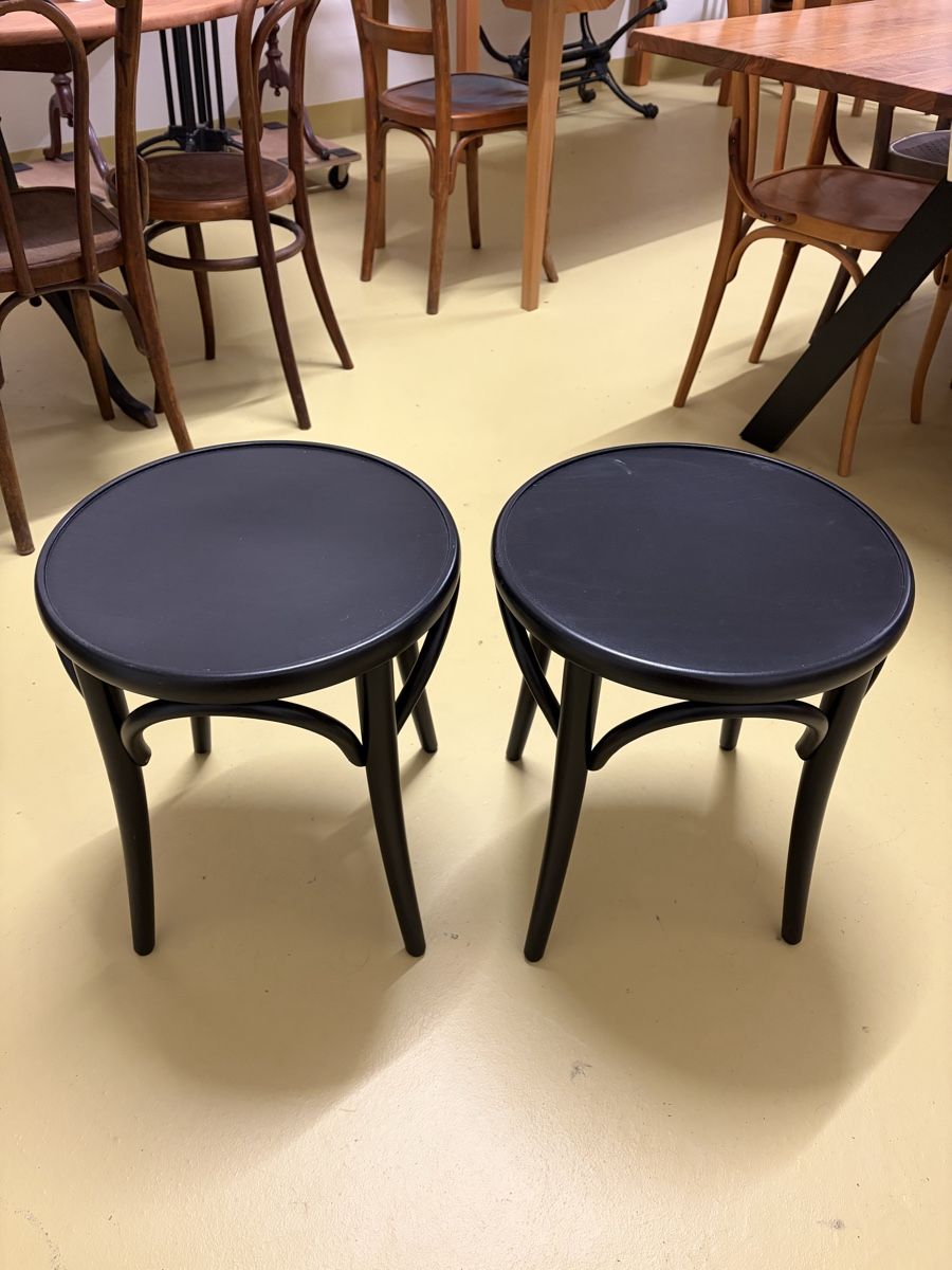 Sgabelli: Hocker von TON, Stühle – Usato da Wohlen AG venduto da Ralf2000