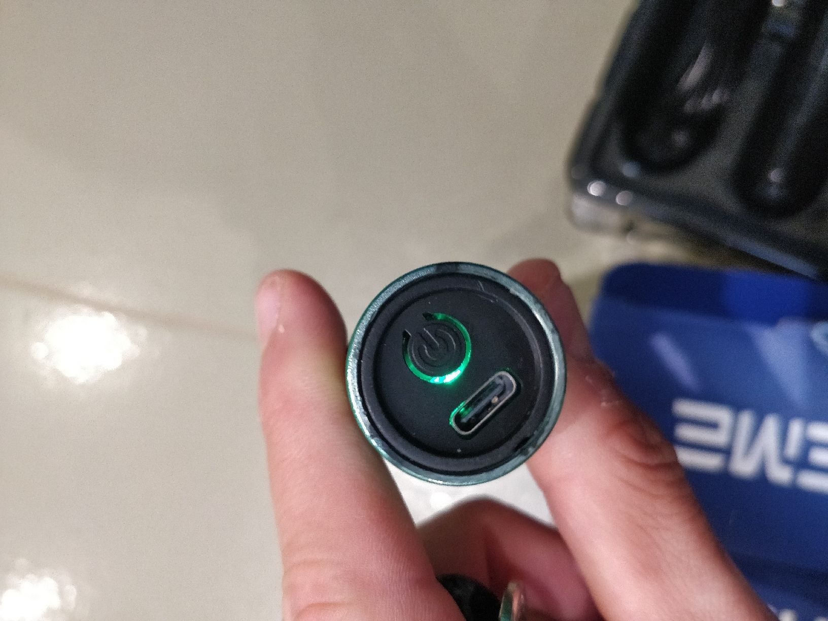 Schneiden: Haarschneider / Barttrimmer mit USB-C Ladeanschluss  – Gebraucht aus Flawil von rcnkr 5