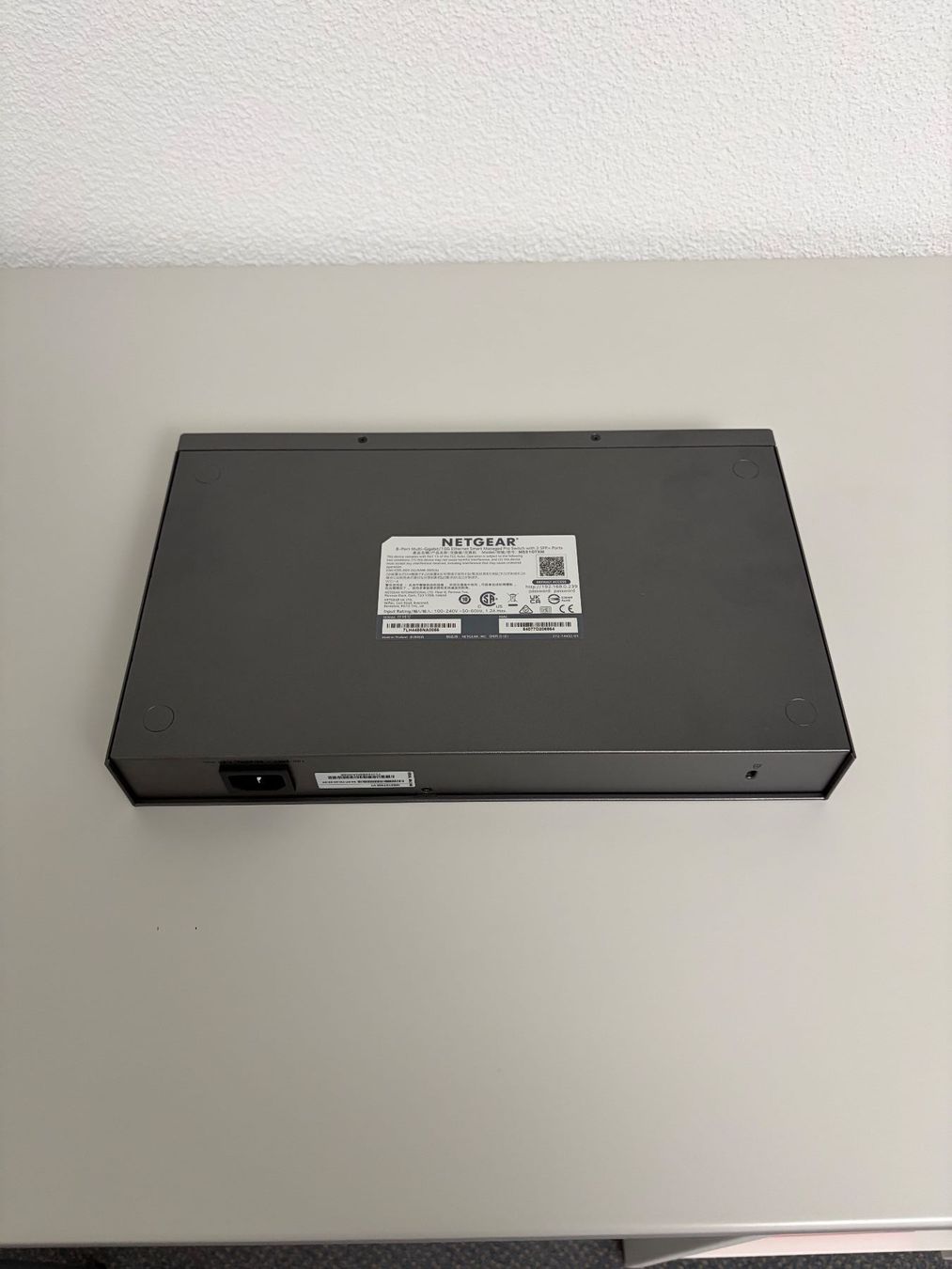 Netgear Hub & Switch: Netgear MS510TXM-100EUS 8-Port Multi-Gigabit Smart Switch – Usato da Rüti ZH venduto da Gubi9 1