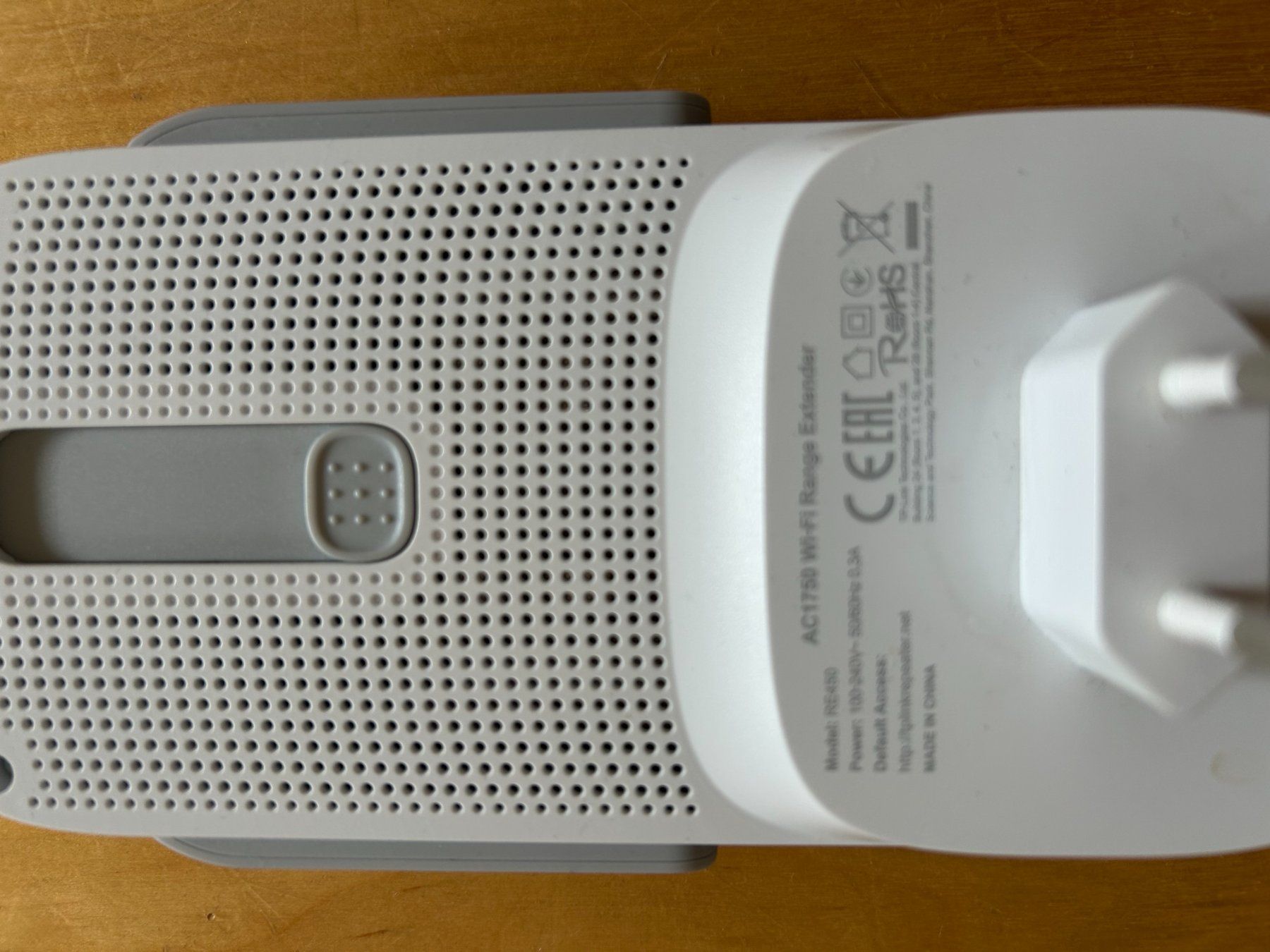 TP-Link WiFi: TP-LINK RE450(DE) / AC1750 WLAN-Repeater – Usato da Bad Zurzach venduto da Mellows 2
