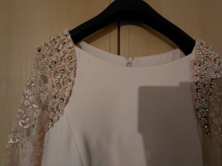 Festliches Kleid mit Spitze & Perlen, Grösse 42 Top!
