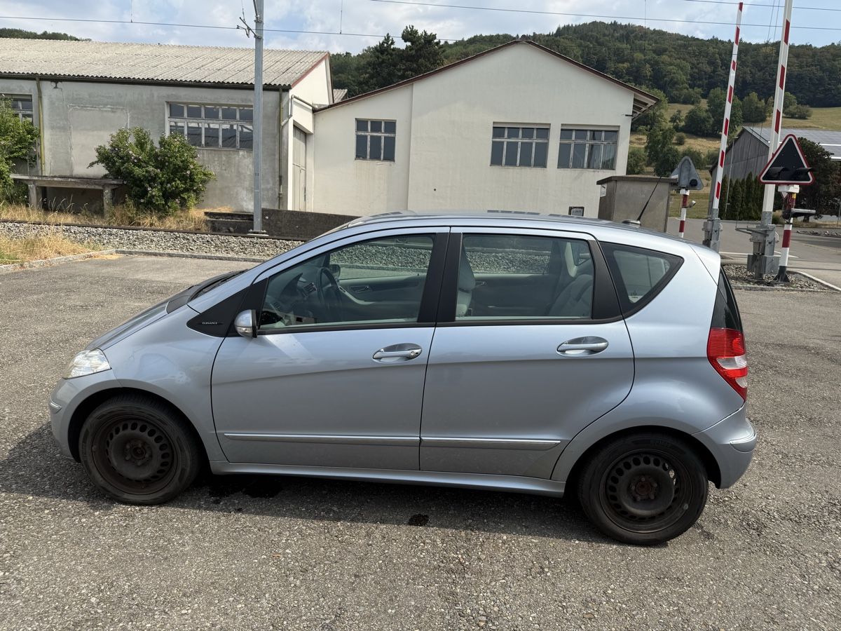 Mercedes-Benz Autos: Mercedes A200 – Gebraucht aus Leimbach AG von Xracer01 3