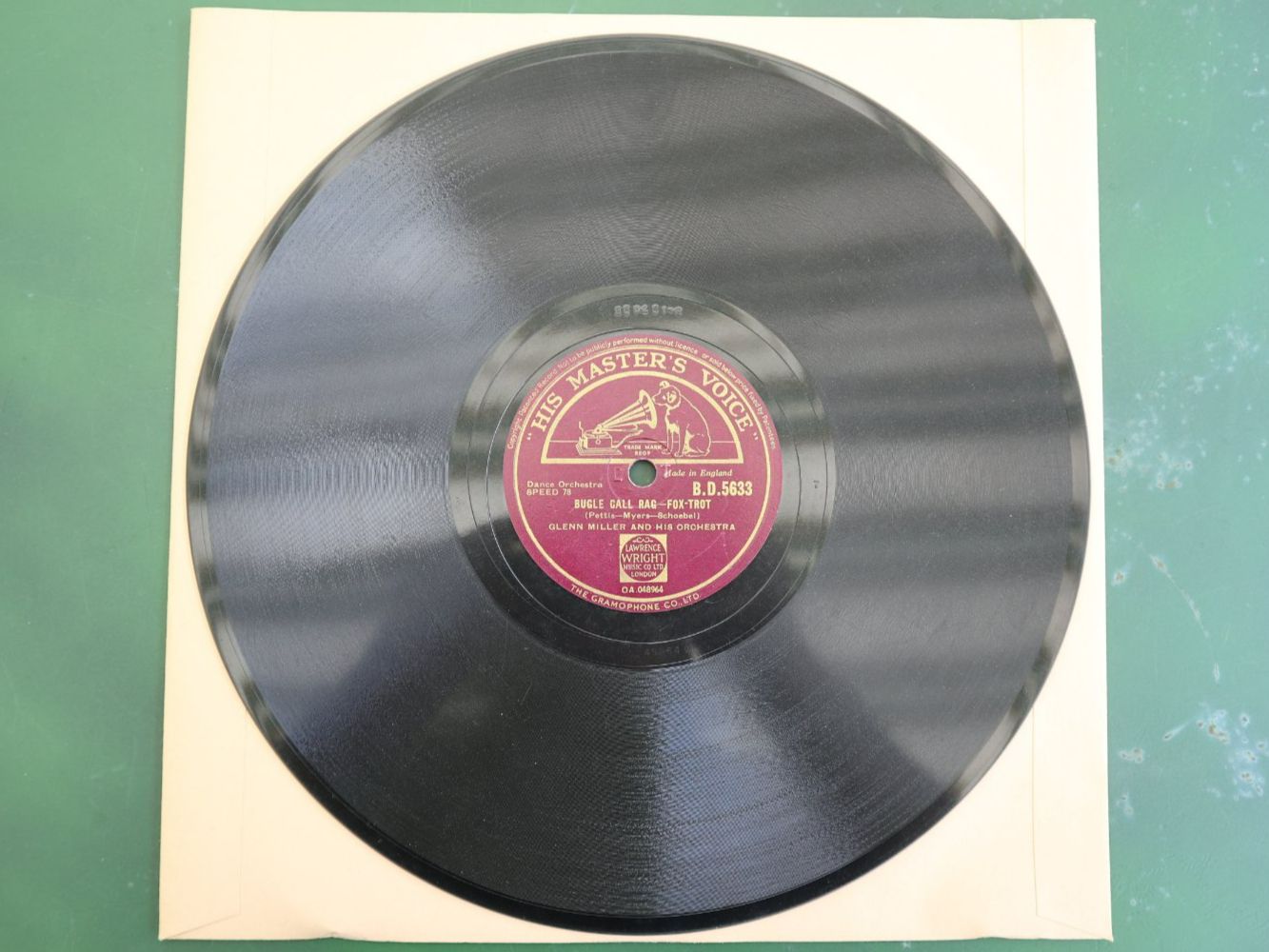 Vinyles: Schellack Glenn Miller Slow Freight / Bugle Call Rag – D'occasion à Eschenbach SG par Astalavista 3