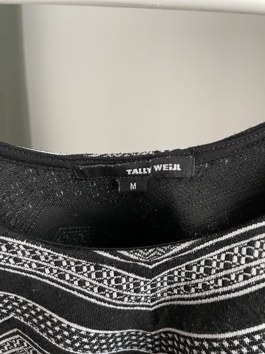 Tally Weijl Camicette, T-shirt & Top: Crop Top – Usato da Erstfeld venduto da _ArimaS_ 2
