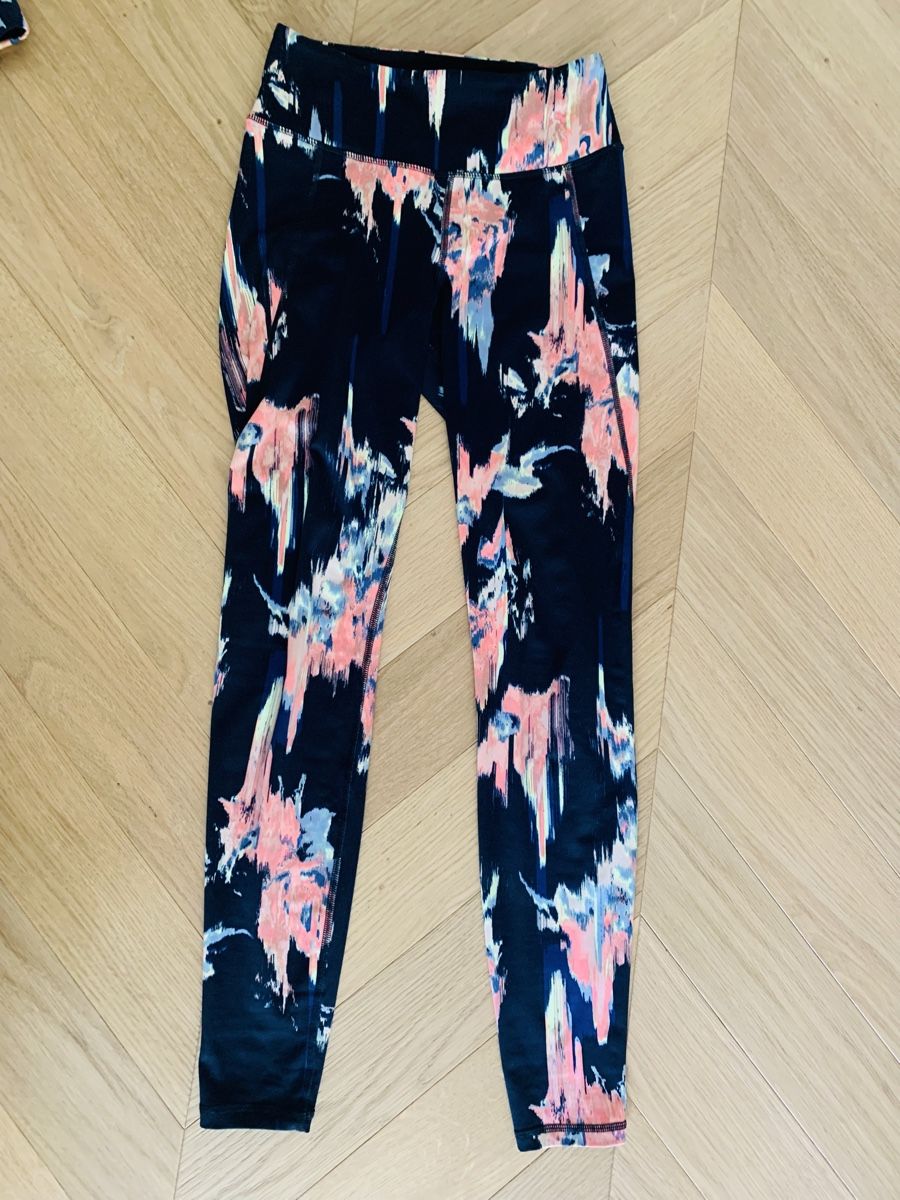 H&M Lotti di vestiti: SPORT: H&M set XS/S – Usato da Zürich venduto da Angela_Fashion_Lover 3