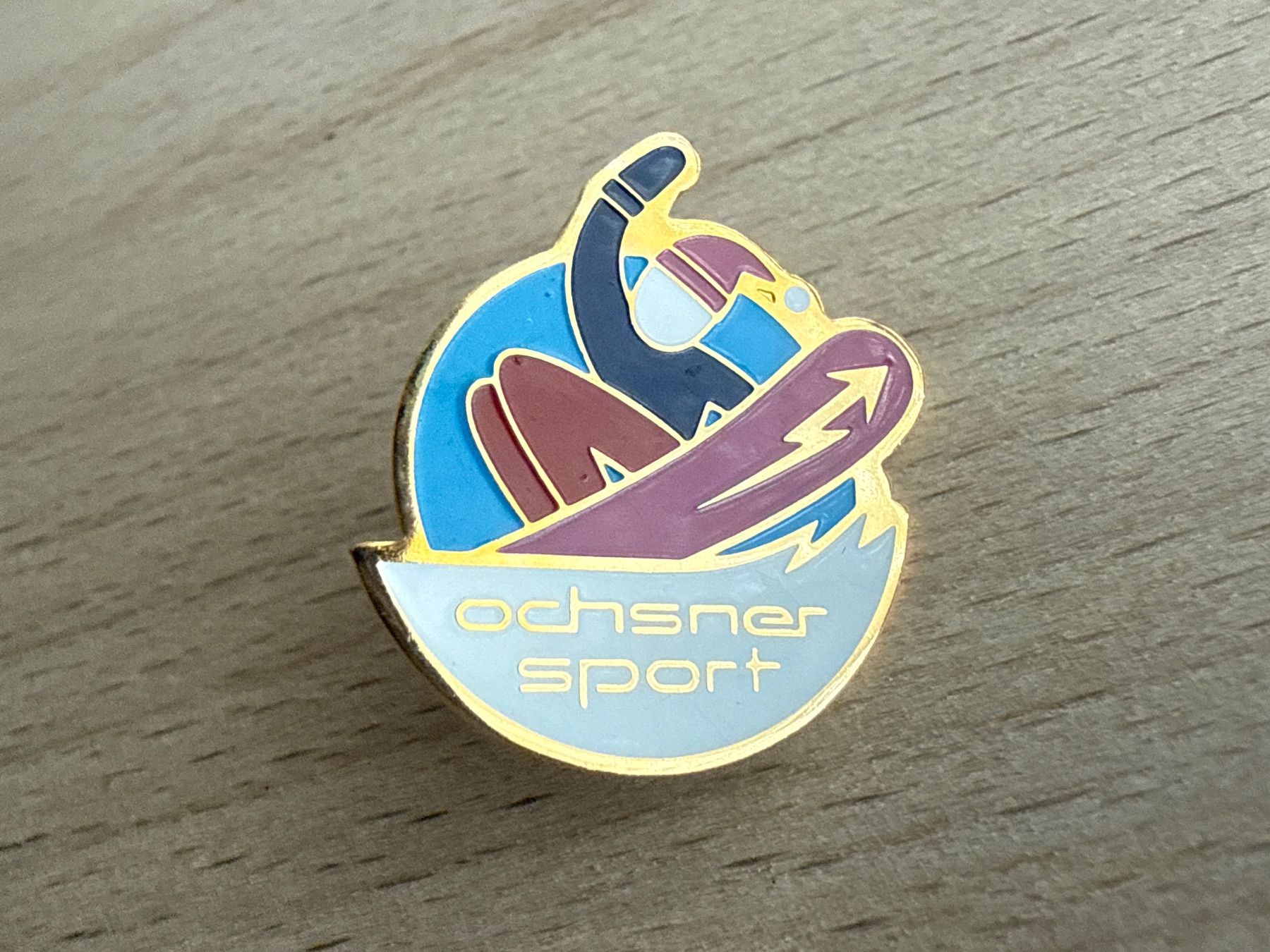 Plaquettes & Badges: Pin Ochsner Sport – D'occasion à Glattbrugg par Schweigmatt