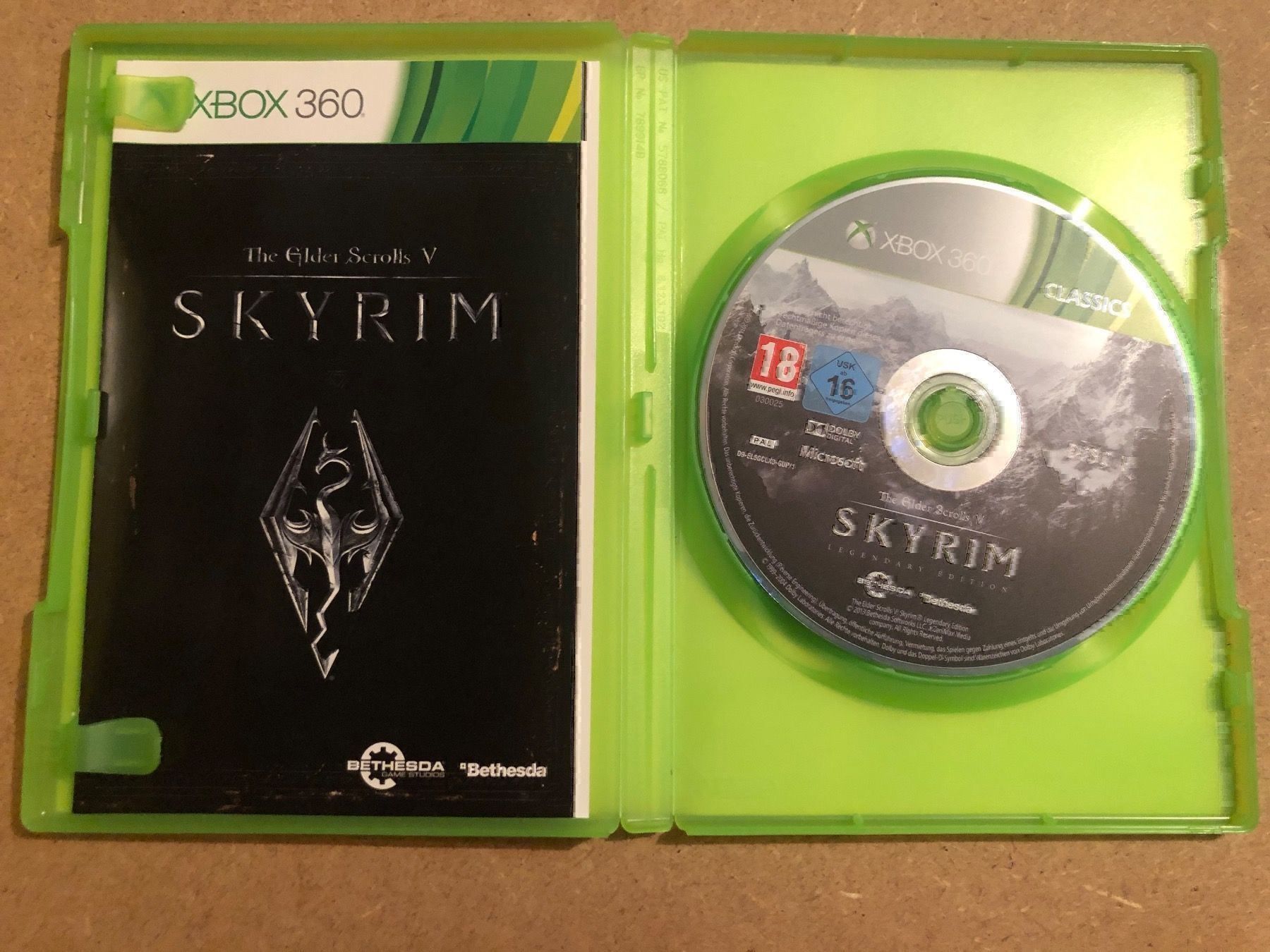 Jeux: The Elder Scrolls Skyrim LE Xbox 360 – D'occasion à Kestenholz par Mad18 2