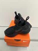 Nike Flex Runner Kinderschuhe schwarz Grösse 25 neu