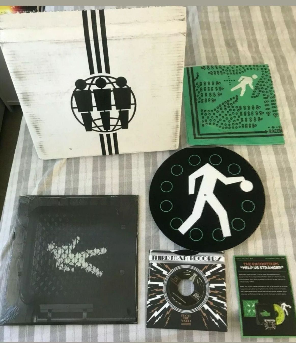 Vinyles: The Raconteurs – D'occasion à Cortaillod par signep 3