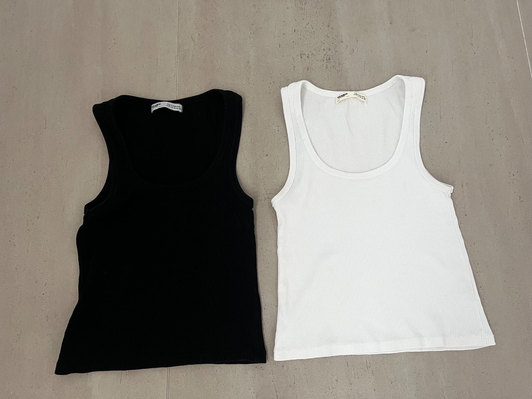 Pull&Bear Tops: 2er Set Tops von Pull&Bear Gr S – Gebraucht aus Luzern von Sono2