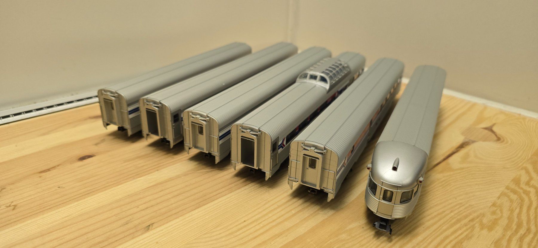 Märklin Modellini di ferrovie: Märklin 43600 Streamliner Zug Amtrak – Nuovo (secondo la descrizione) da Büsserach venduto da ModellbahnDepot 4