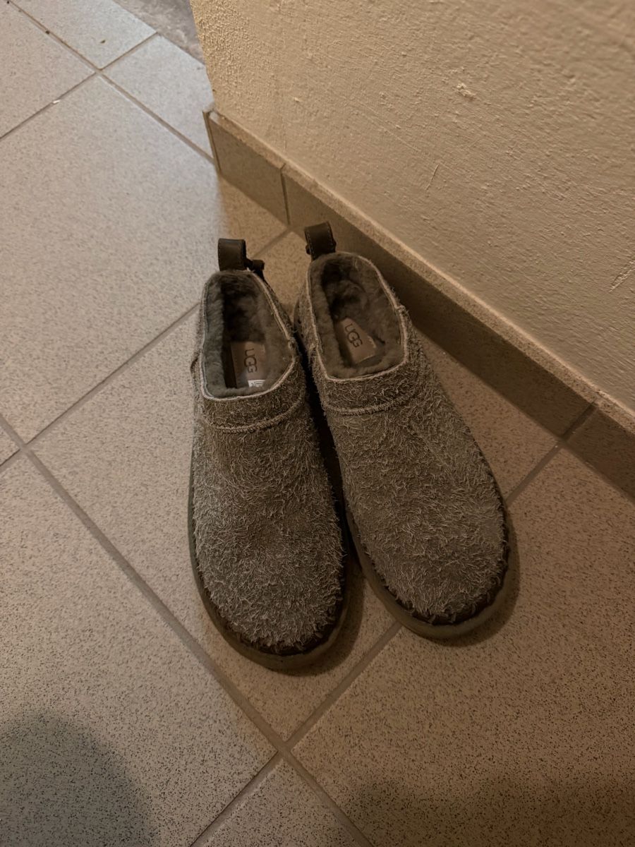 Ugg Scarpe da uomo: UGG Ultra Mini – Nuovo (secondo la descrizione) da Clarens venduto da amy.jp17