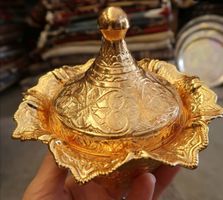 Goldene Bonbonniere, orientalische Schmuckdose, neu